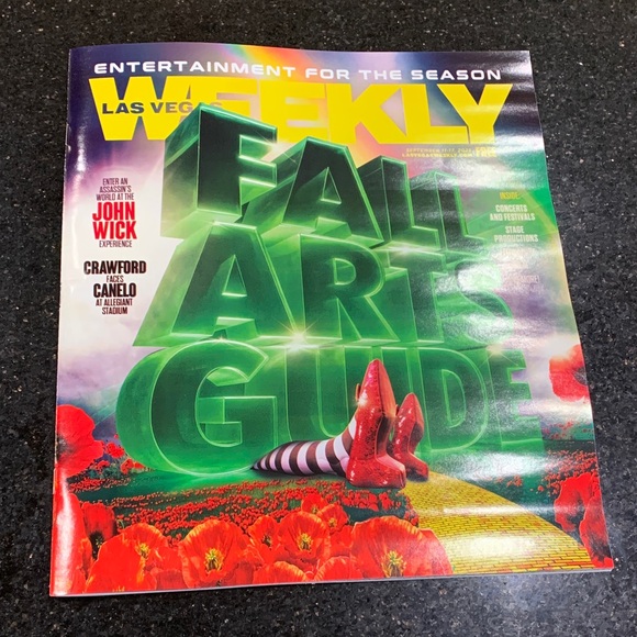Las Vegas Weekly Fall Arts Guide Magazine wizard of Oz cover yellow bridge rd - Picture 3 of 13